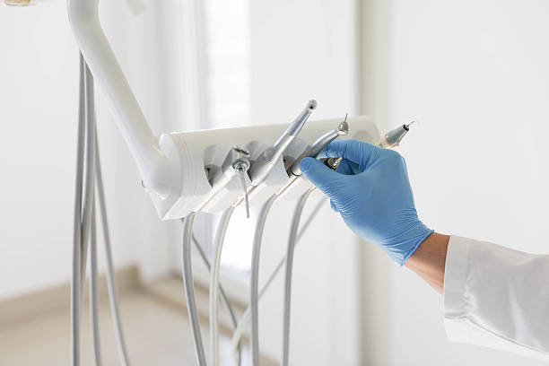 24/7 Emergency Teeth Whitening experts in Crestline, OH